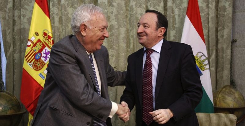Margallo y Pedro Sanz
