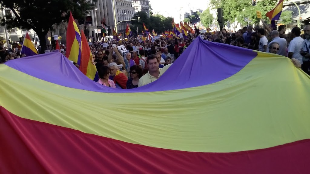 banderas_republicanas_7J