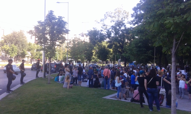 policia_rodea_manifestantes_ley_mordaza