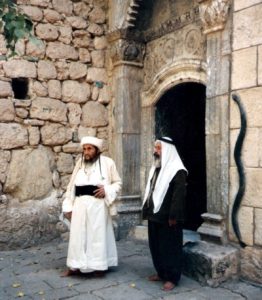 sacerdotes_yezidis_Lalesh sacerdotes_yezidis_Lalesh
