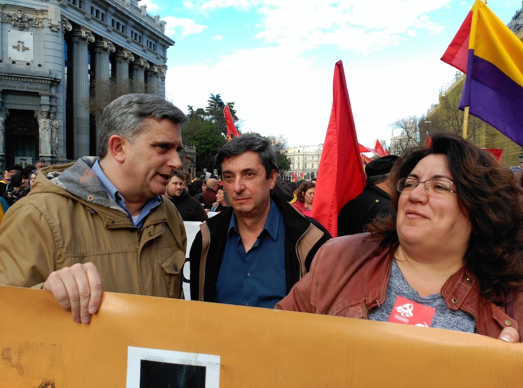Gloria-Aguilar-Fran-Perez-Republica