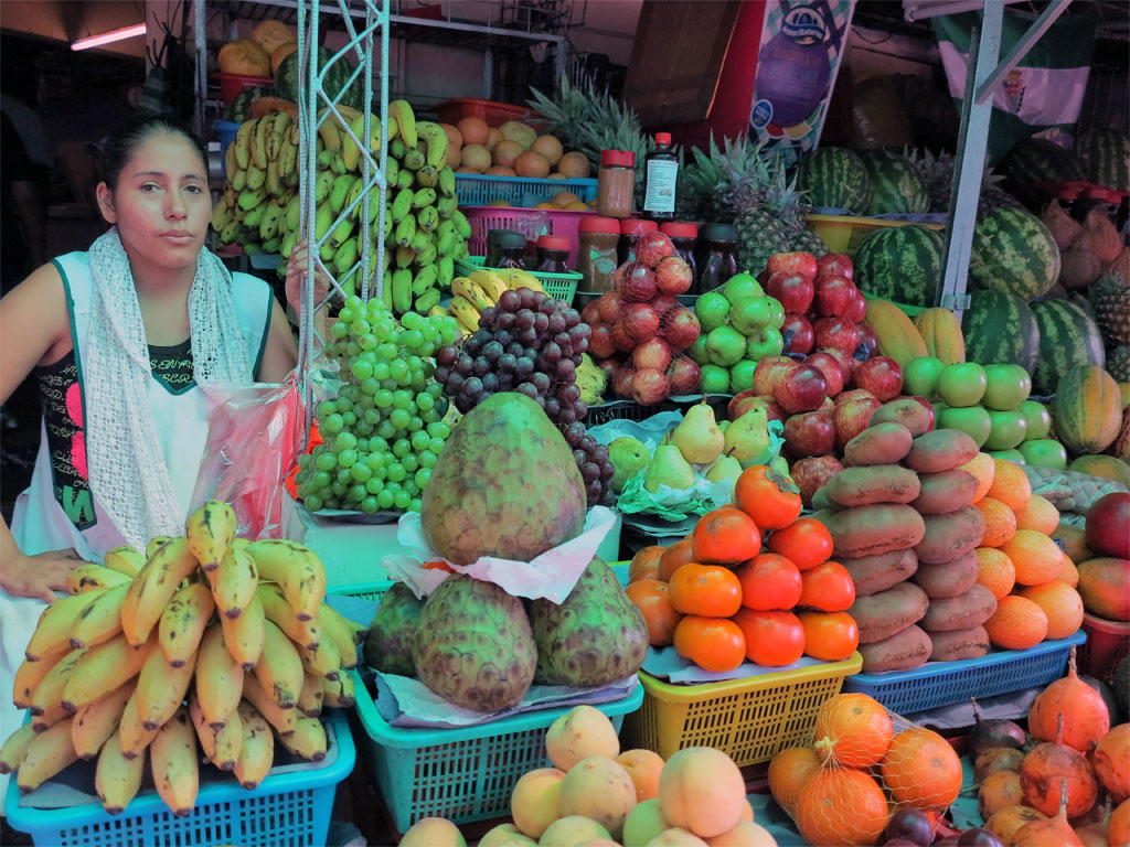 Puesto de frutas en Santa Cruz de la Sierra. J.M.