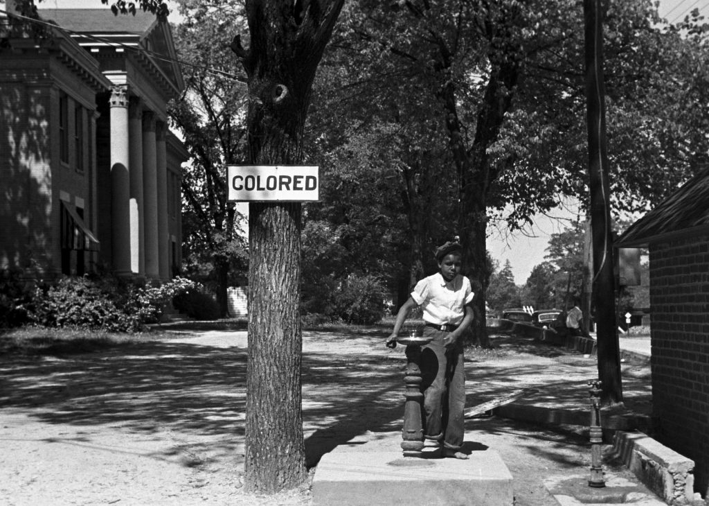 racismo y pensamiento decolonial