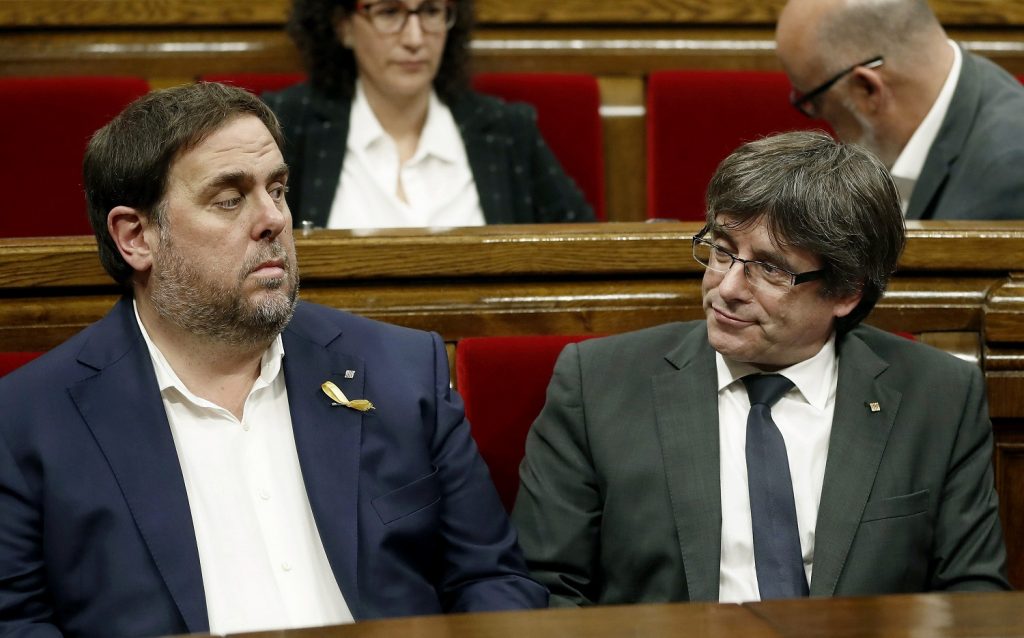 PARLAMENT CRISIS CATALUÑA PLENO