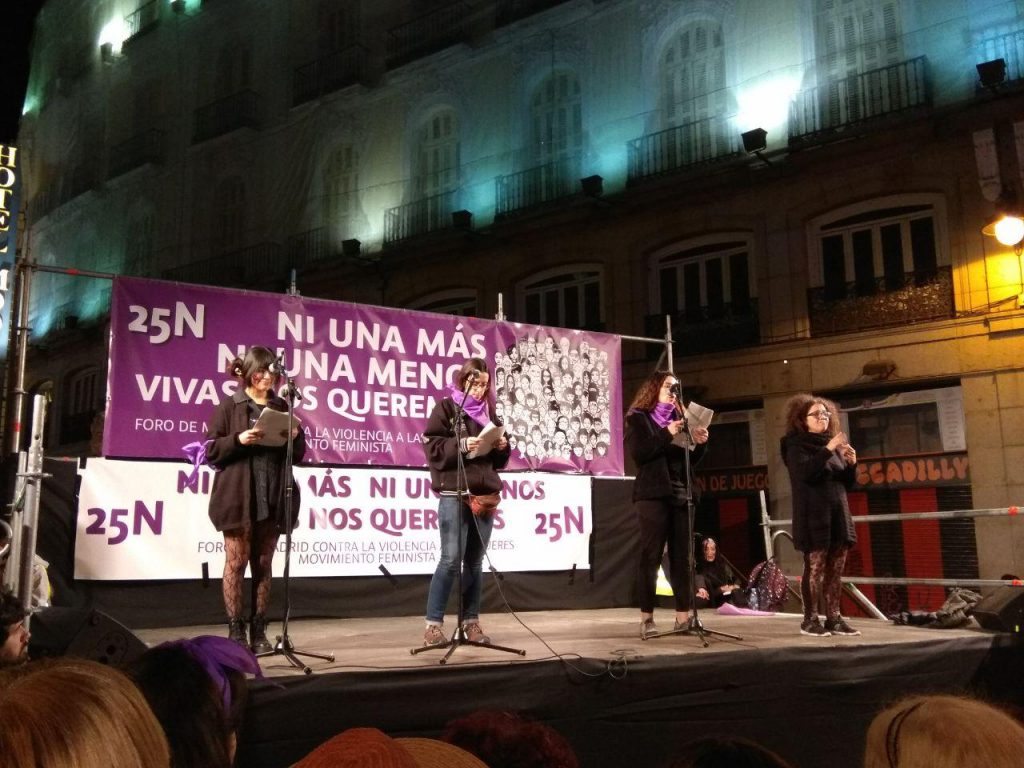 Lectura del manifiesto.