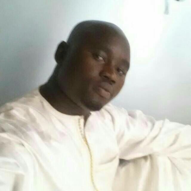 El mantero senegalés Mame Mbaye