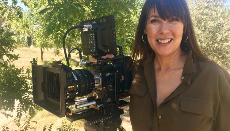 La cineasta y escritora Mabel Lozano.
