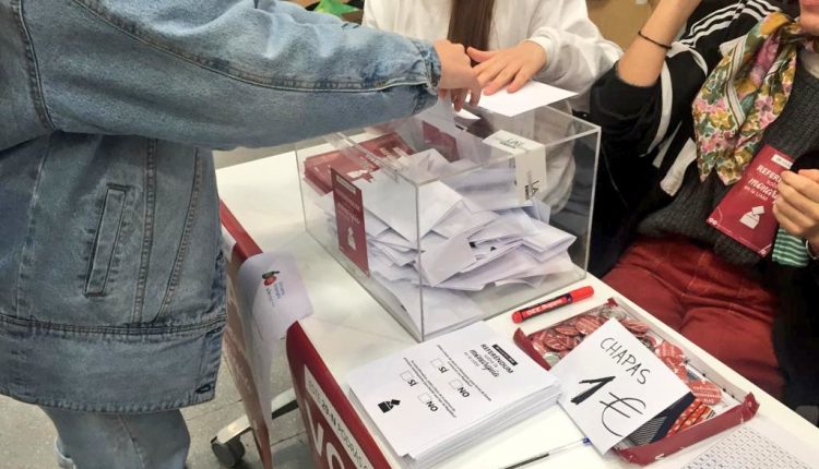 Mesa de votación en la UAM. / ReferendumUAM referéndum UAM