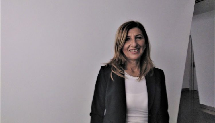 La exalcaldesa de Lampedusa, Giuseppina Nicolini, quien estaba al frente de la pequeña isla en plena crisis de refugiados.