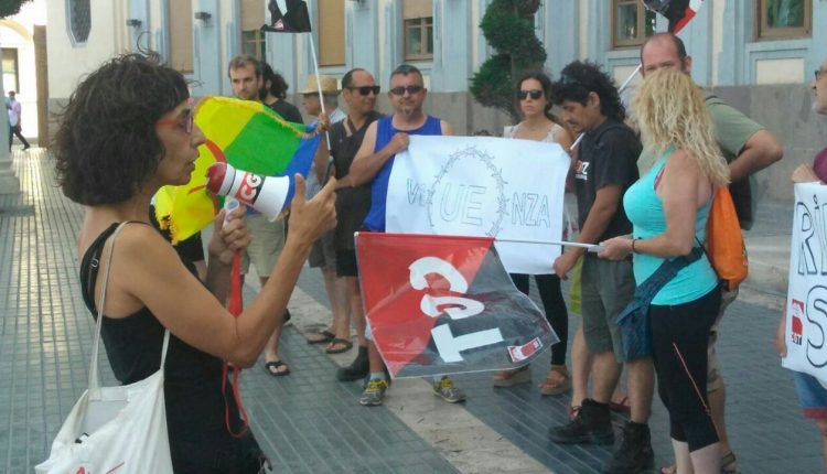 Lola Gutiérrez, la activista catalana que se enfrenta a un juicio en Grecia