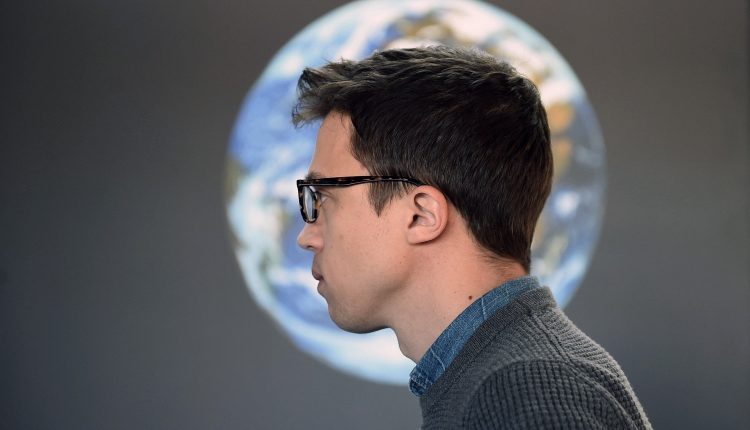 Errejón visita el Planetario y valora ante los medios la actualidad política Más Madrid