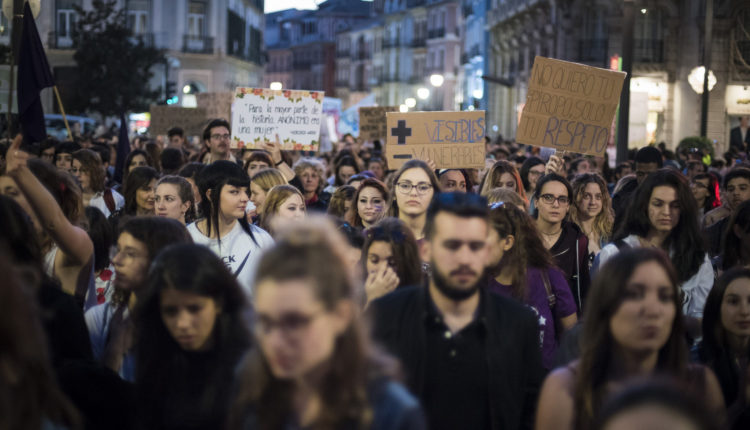Huelga feminista del 8M./ J.M.Grimaldi / Junta de Andalucía huelga del 8m feministas asturianas