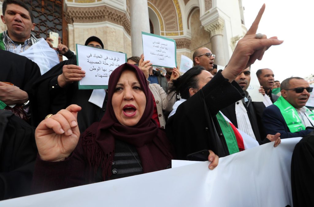 protestas-argelia-bouteflika