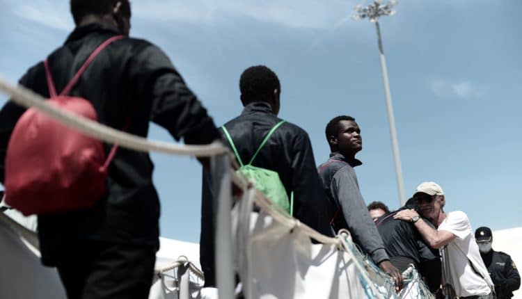 Desembarco del barco Aquarius en Valencia./