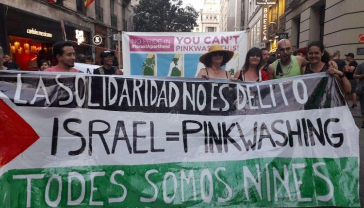 Pancarta de la Plataforma en Apoyo a Nines y Palestina en su primer acto reinvidicativo, en el Orgullo Crítico de Madrid el pasado 28 de junio pro-Palestina