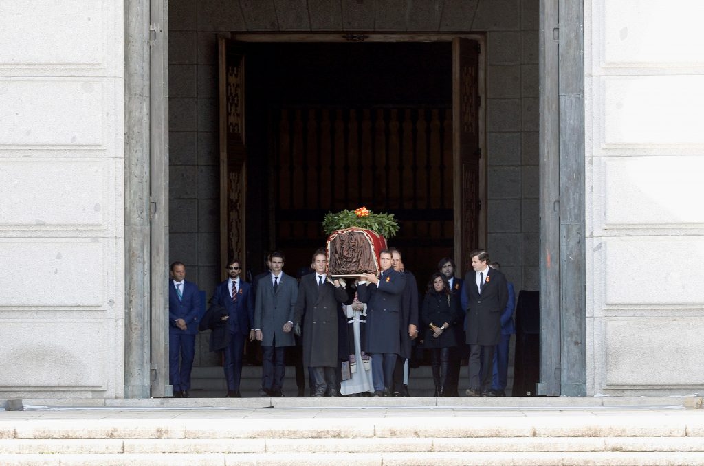 Exhumación de Franco en el Valle de los Caídos