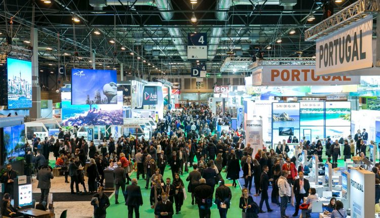 FITUR